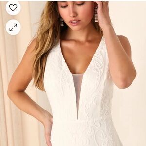 Lulus white embroidered sleeveless wedding dress